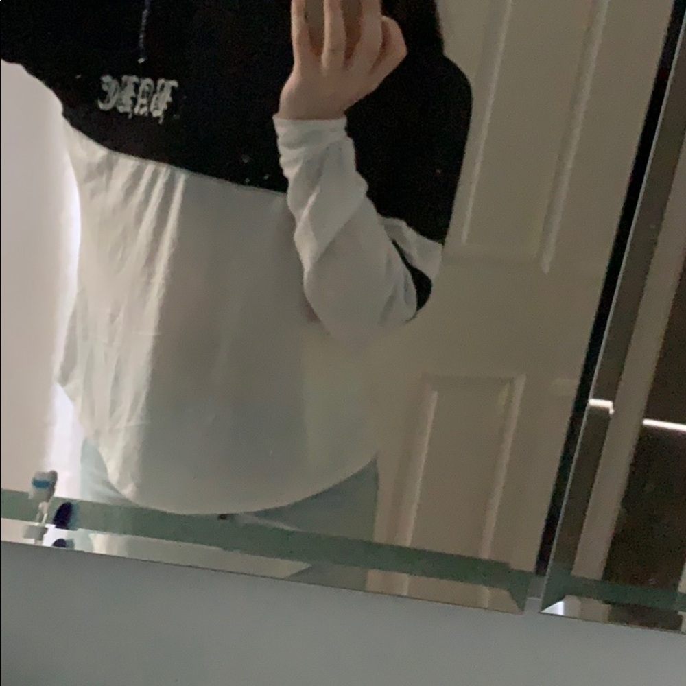 BABE long sleeved hoodied shirt